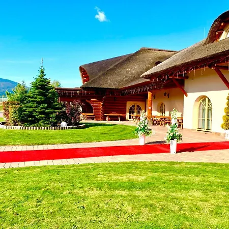 Dworek Goralski Restauracja & Lodygowice