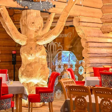 Hotel Dworek Goralski 3*