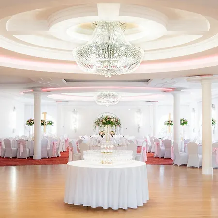 Отель Dworek Goralski Restauracja &
