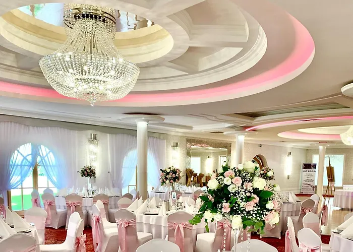 Dworek Goralski Hotell 3*